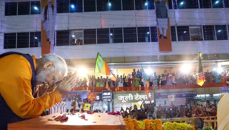 (अपडेट) प्रधानमंत्री मोदी ने जबलपुर में किया रोड-शो, उमड़ा जनसैलाब